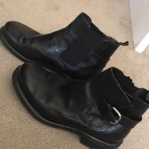 Men’s Black sketcher low boots size 11